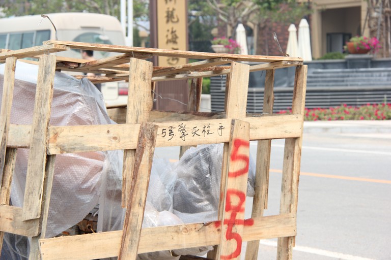 重12噸鐵藝變形金剛組裝搬運