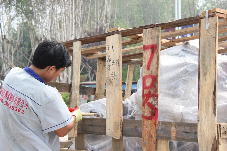 重12噸鐵藝變形金剛組裝搬運